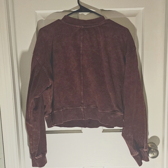 Arizona Medium Cropped Crewneck - Picture 3 of 3